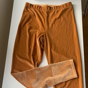 Vanessa Hudgens X fabletics Emma Velour Leggings